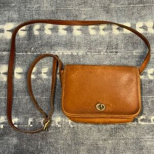 Leather crossbody bag